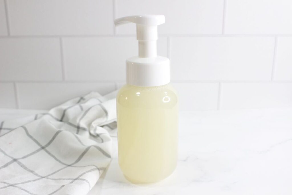 How to Make Your Own Foaming Hand Wash